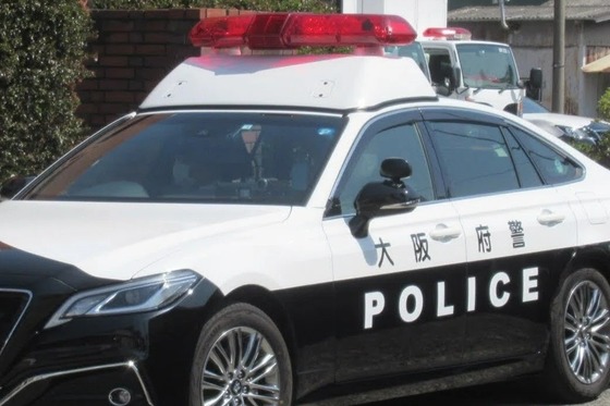 【悲報】踏切待ちの男子小学生が被害　「指と爪の間」に中年男が自分の指を差し込んだか