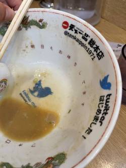 イーロンは天下一品にごめんなさいした方がいいと思う。