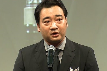 【悲報】元ジャンポケ斉藤、バームクーヘン金銭トラブルで被害届を出されるw「従業員からも金を…」