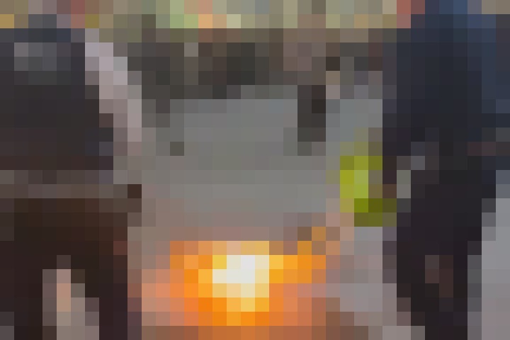 【動画】渋谷交差点放火事件、警察の対応力落ちすぎだろと炎上