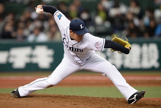 【疑問】オーバースロー＋サイドスロー＋アンダースローの投手がいれば最強じゃね？