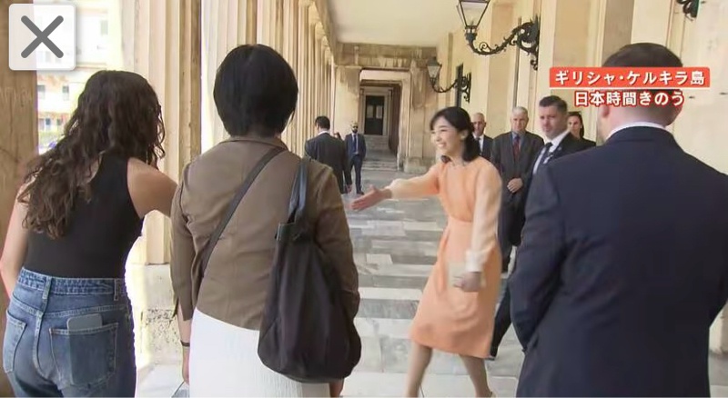 小走り ギリシャ 視察 終盤 佳子さまに関連した画像-05