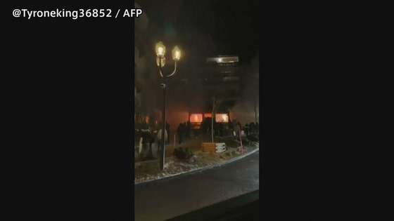 【悲報】スイスのスキーリゾートのバーで爆発…約40人が死亡、115人の負傷者のほとんどが重傷