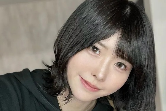 【衝撃】元セクシー女優「ホストの彼に1億円貢ぎました」