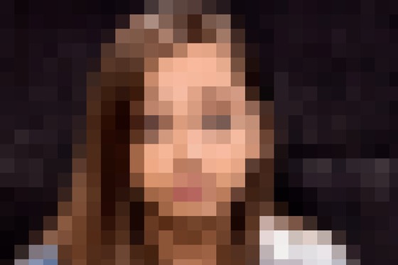 【画像】見た目は8歳、年齢22歳の女性の苦悩