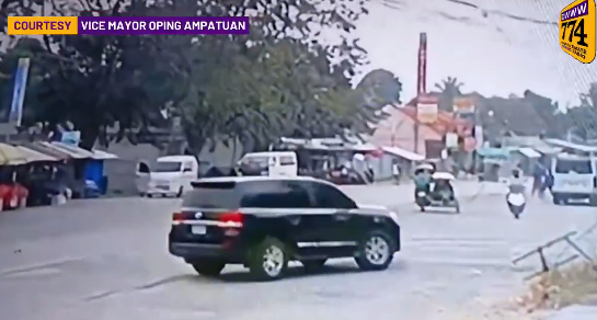 【動画】フィリピンの市長、ゲリラのRPG7直撃も公用ランクルが衝撃に耐え話題