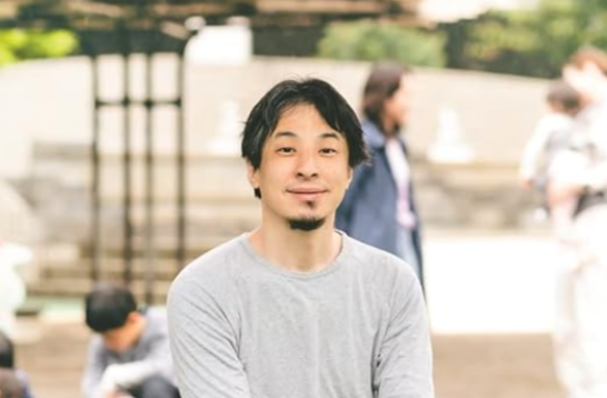 【悲報】ひろゆき（49）「もう日本は駄目かもしれない…頭の悪い人達が円安容認して高市を支持してる…」