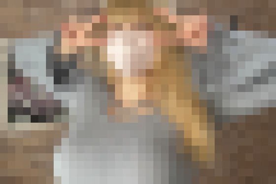 【画像】金髪女さん「声優になりたくてアメリカから来ました！フォローよろしくね！」←くっそかわいいと話題にｗｗｗ