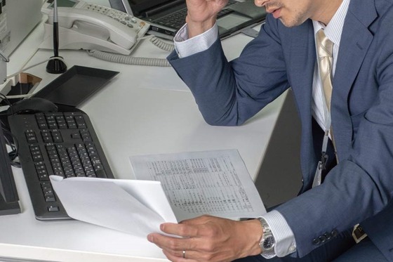 【悲報】「AIに聞いてばかりいないで動いてくれ!」上司が行動しない若手に叱咤