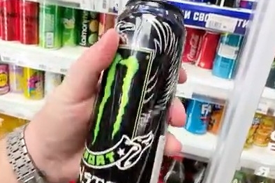 【悲報】ロシア人「助けて！モンスターエナジーが1500円もするの！」