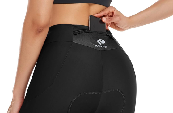 【画像】よく見ると恵体を強調してる女ｗｗｗｗｗｗｗｗｗｗｗｗｗｗｗｗｗｗｗｗｗｗｗ【Pickup】