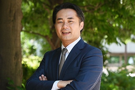 【大炎上】杉村太蔵さん、トランプ氏を大統領に選んだ米国民に「アホなんですか？」と怒り→フィフィさんも「裸の王様」と酷評…