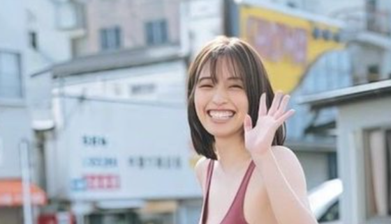 【画像】Fカップグラドルさん、“位置”が下すぎるwwwwwwwwwwww【Pickup】