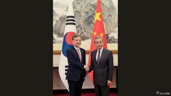 中国外相、韓国に対日共闘を呼びかけ