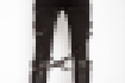 【画像】最近流行りの両足を繋ぐ紐みたいのがついてるズボン、マジでかっこ良すぎる……