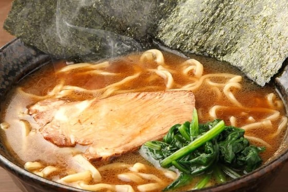 【悲報】炎上した家系ラーメン店主、ネットに悪評書かれて病む「そんなにウチに恨みでもありますか。つらいです。近々店畳もうと思います」