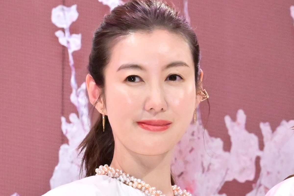 【悲報】ともさかりえ、21年間の子育てを悔やみ涙… 「全部かき集めてやり直したい」「1年に1回赤ちゃんに戻ってほしい」