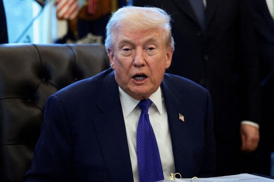 トランプ氏、異例の高市氏支持表明