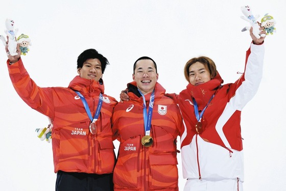 【悲報】スノボ日本の金＆銀メダル　←　「本当につまらない」「退屈」米国放送局がマイク切り忘れ大失言ｗｗｗｗｗ