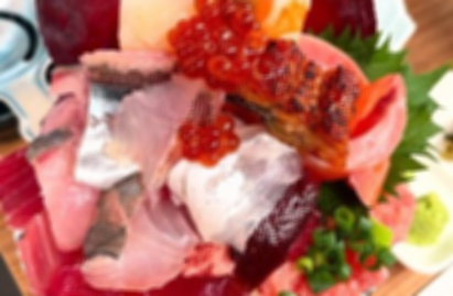 【画像】海鮮丼屋さん、咽び泣く「看板メニューにアンチコメ多くて辛い」