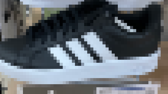 【画像】今のキモいヲタクが履いてる靴がこれ。まさかお前らは履いてないよな？