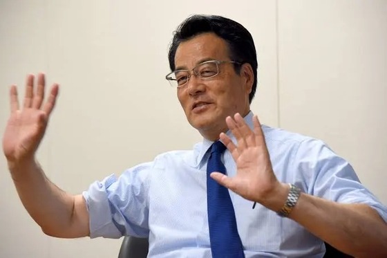 【悲報】岡田克也「高市のアレは私の想定と違う答弁だった。まずいと思ったので他の話題に移った」　