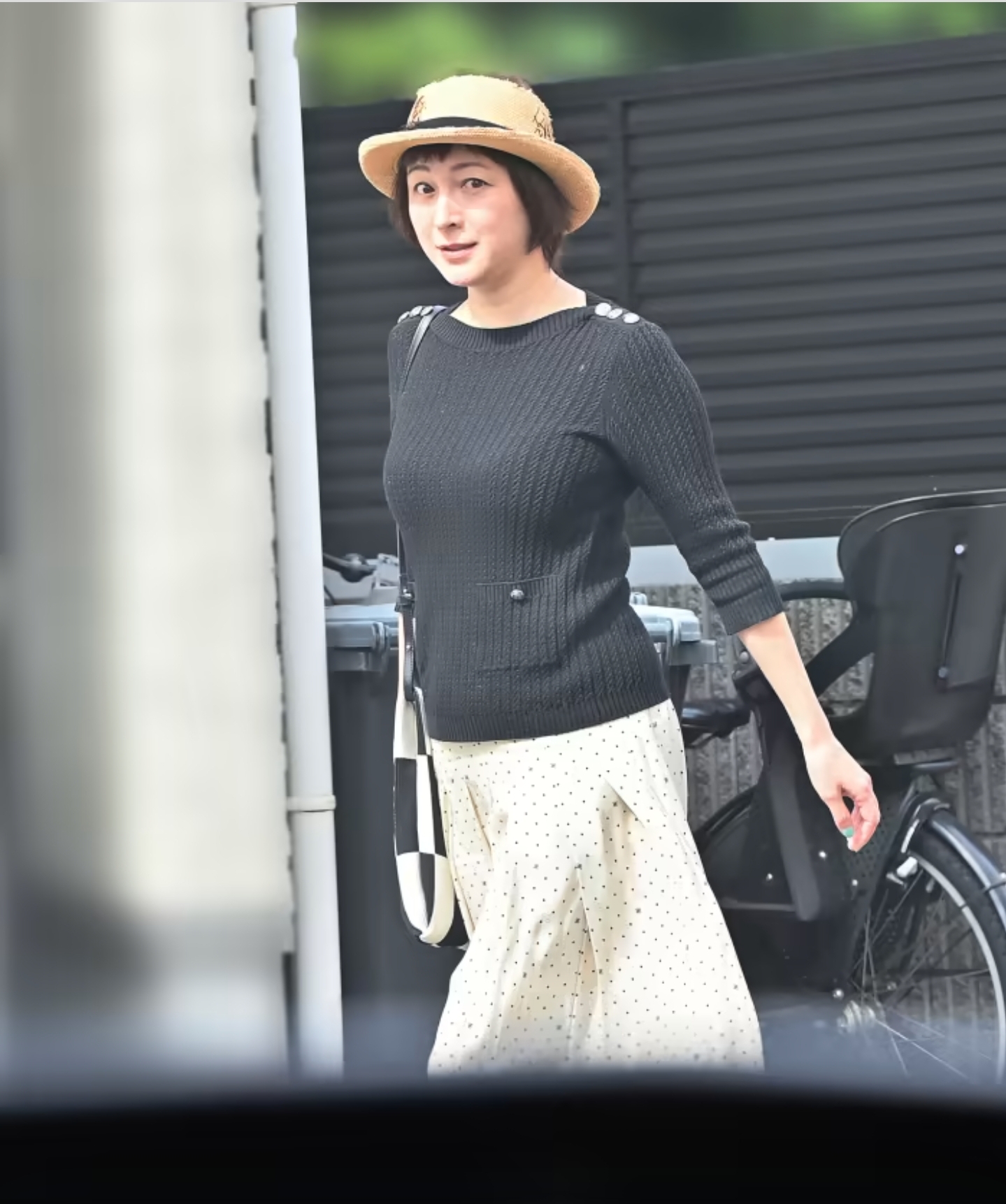 広末涼子 身柄 浜松サービスエリア 家宅捜索 県警に関連した画像-07
