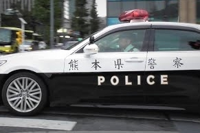 【悲報】イートインに居ただけの男、逮捕される