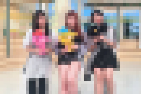 【画像】アイドルの太もも、限界突破する