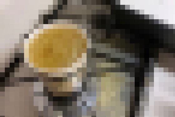 【画像】女さんとんでもないカップラーメンの作り方をしてしまう（グッチの箱チラあり）