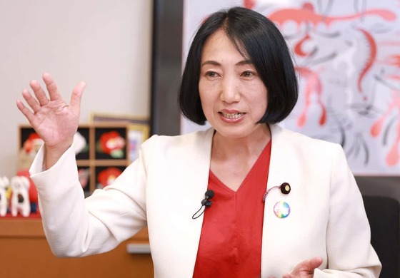 大椿ゆうこさん、ガチ無職に