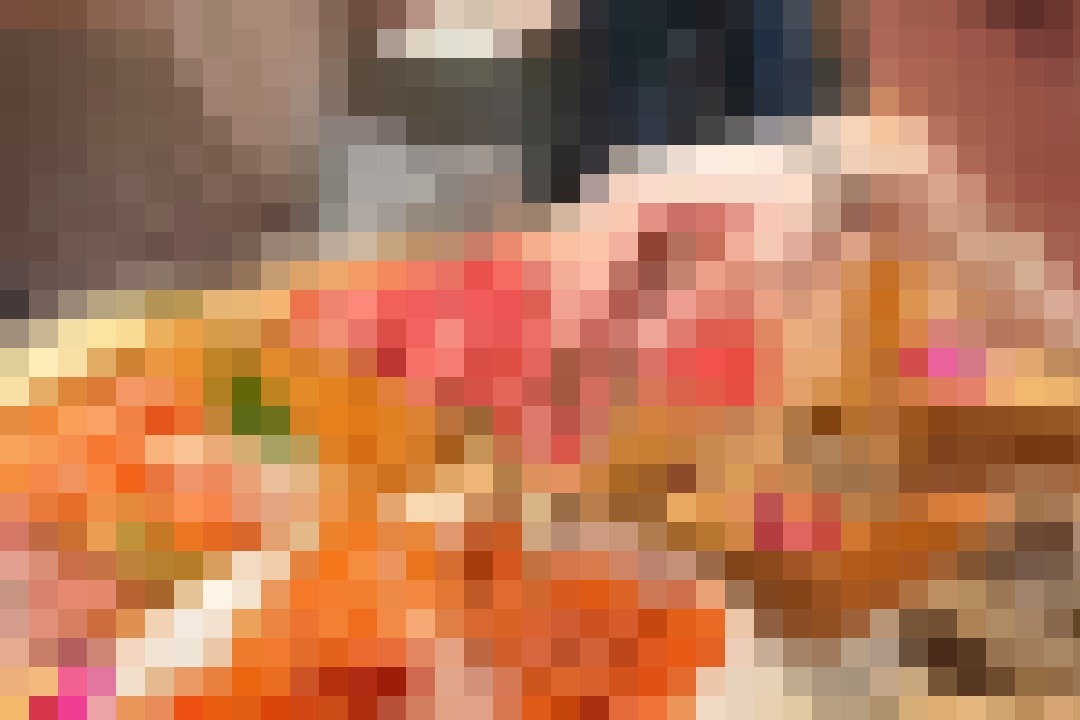 【動画】中国人インフルエンサー、銀座のビュッフェで大暴れしてネット騒然…