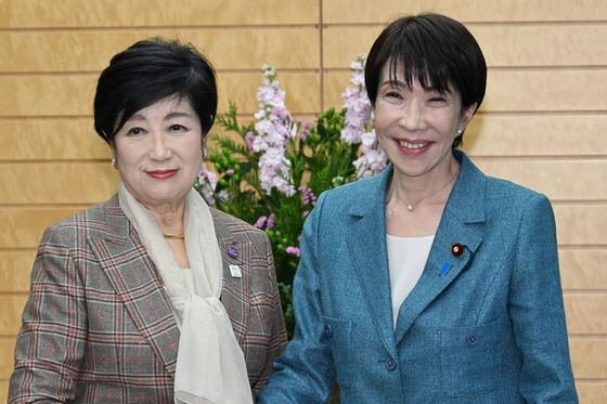 【悲報】高市早苗「東京都の税収を地方に分配しちゃおうかしら！」→小池百合子さん「…。」