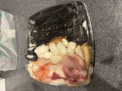 【炎上】ウーバーイーツで寿司頼んではいけない理由がこちら　←クレームは入れるにしても食べられるでしょ？と炎上