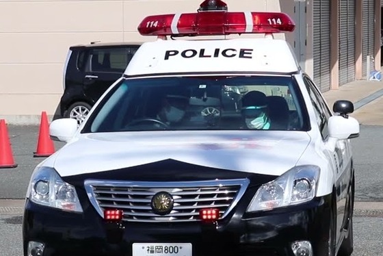 【悲報】毎日長時間立ち読みしていた男、店長に注意されブチギレ。「来んなっていうことか！」