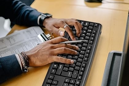 【朗報】韓国国民「ネットにコメント投稿する時は国籍も表示すべき」制度導入に国民の64％が賛成