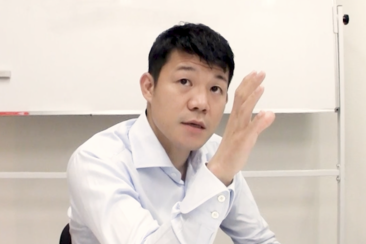 【悲報】亀田興毅「現役の時30億円稼いだけど買い物と投資で全部無くなってもうたわ」