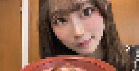 【画像】美人JD「すき家のローストビーフ丼1人で食べてきた！」←合成みたいと話題に