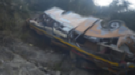 【画像】ネパールの山岳バスが転落し19人死亡…日本人含む25人負傷