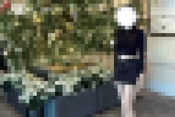 【画像】tuki.ちゃん、美脚を披露するｗｗｗｗｗｗ