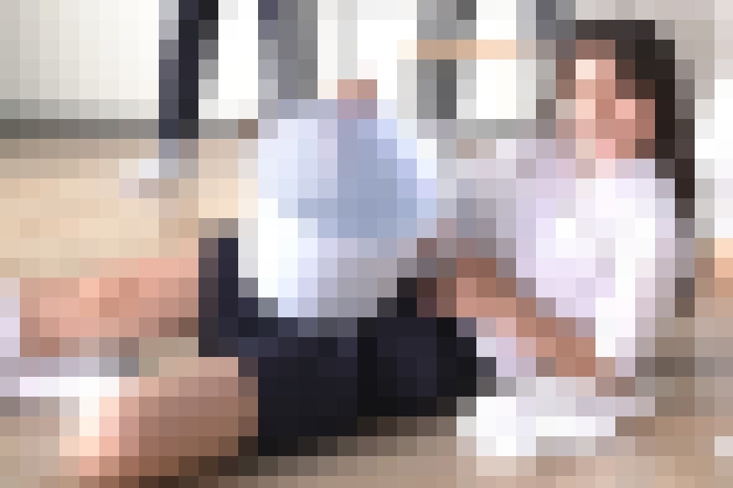 【画像】JC「え、このバケツを使ってポーズするんですか、わかりました」