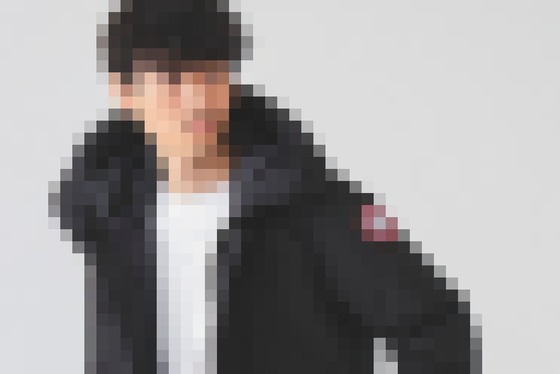 【画像】「ダサい中年男性」しか着ていない古臭いファッションアイテムワースト5