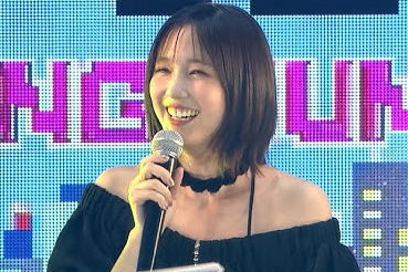 【動画】本田翼さん、ファミチキ食べてるシーンで何故か口元が隠されてしまうｗｗｗｗ