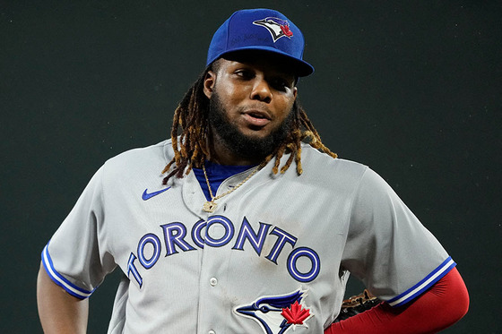 【悲報】ゲレーロJrさん、号泣！32年ぶりWS制覇ならず