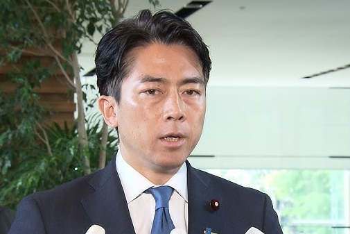 【画像】小泉進次郎さん、ちいさかった…