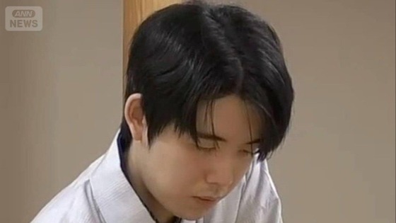 【悲報】藤井聡太6冠、負けすぎて4冠の危機