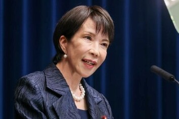 【悲報】高市早苗「片脚は人工関節で、ろくに睡眠も取れていない」健康状態に不安