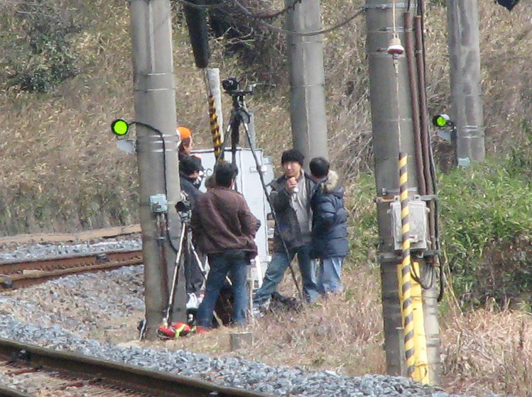 警察、「撮り鉄」10人特定-001_2