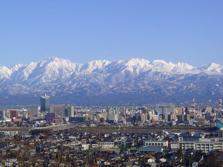 日本にはまだ、信じられない-540