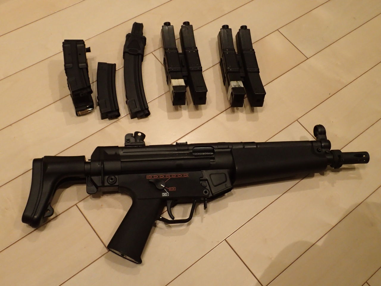 エアガンレビュー Bolt Mp5のマガジン互換性について おのまとぺの